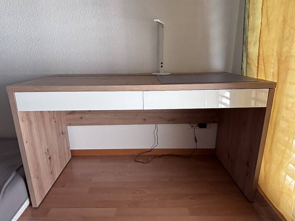 Scrivanie: Schreibtisch – Usato da Wettingen venduto da dompromillo 1