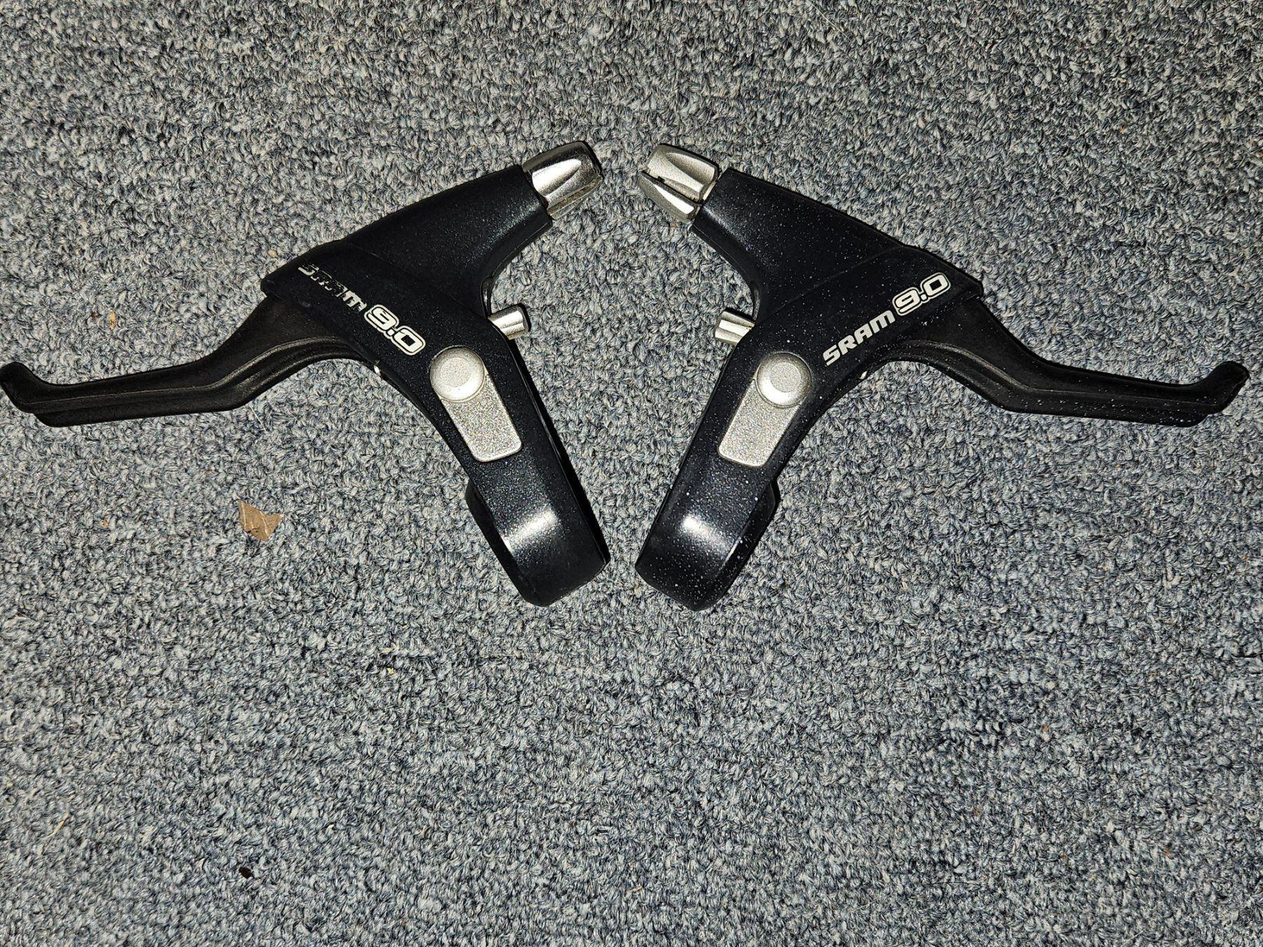 Sram Pezzi di ricambio: Sram 9.0 Bremshebel Retro Kult MTB Teile – Usato da Ammerswil AG venduto da Undenheim