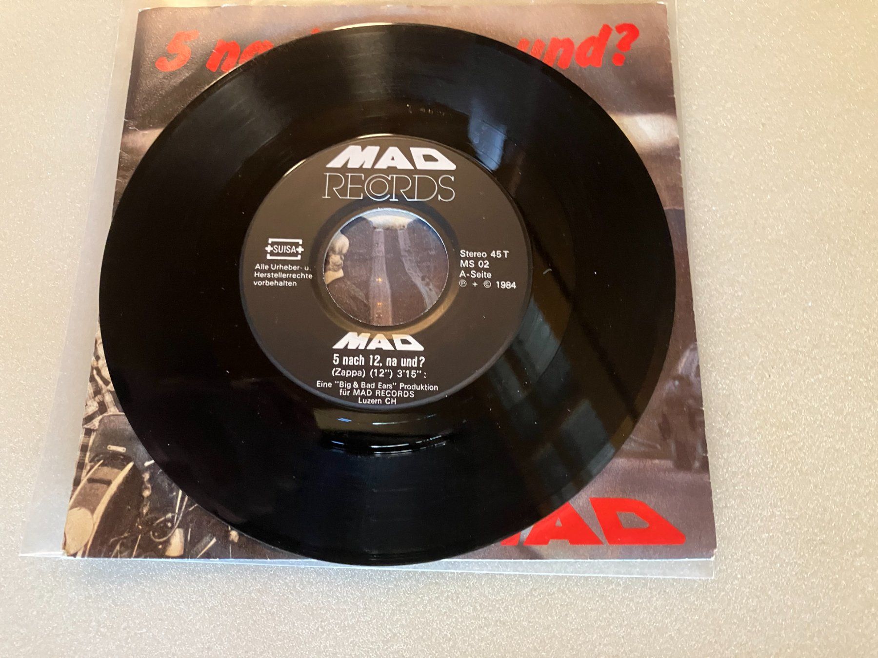 Dischi in vinile: Mad – Usato da Aarwangen venduto da Jukebox3 4