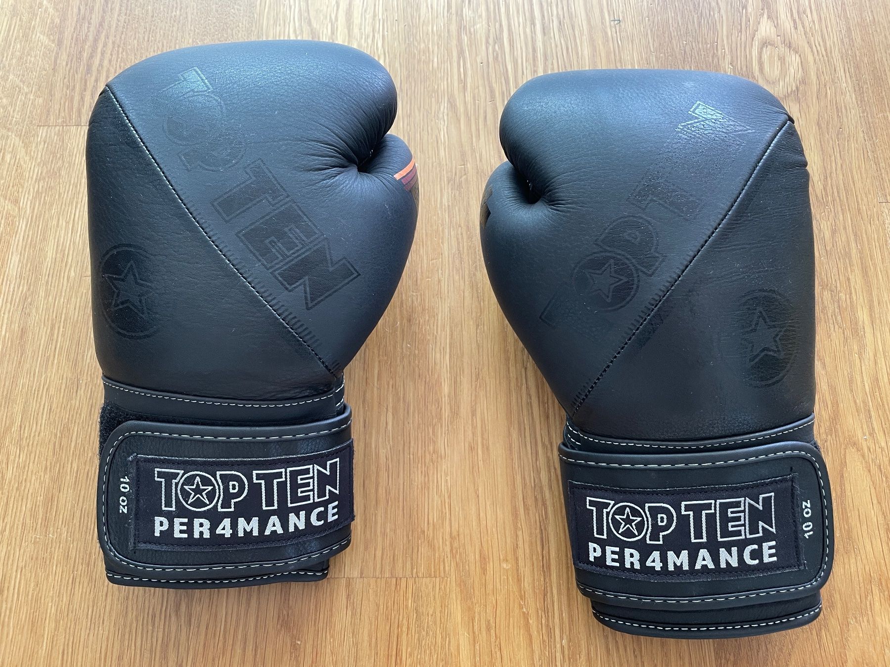 Altri accessori da uomo: Boxhandschuhe TopTen 4Select Leder 10oz – Nuovo (secondo la descrizione) da Neuenhof venduto da Sonnyd