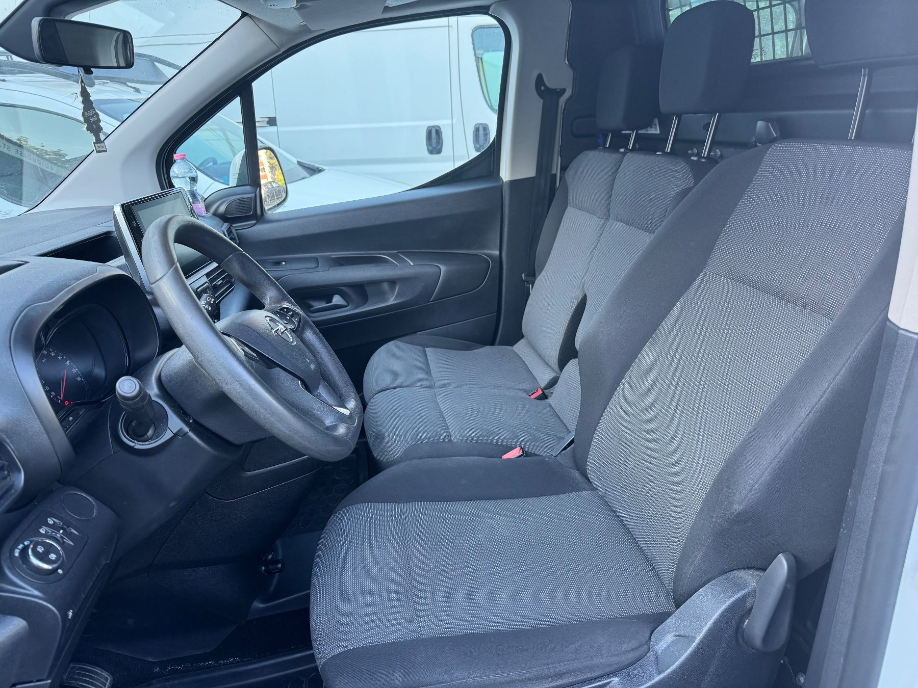 Opel Veicoli commerciali: Opel Combo E D15DTH – Usato da St. Gallen venduto da AutoSG 5
