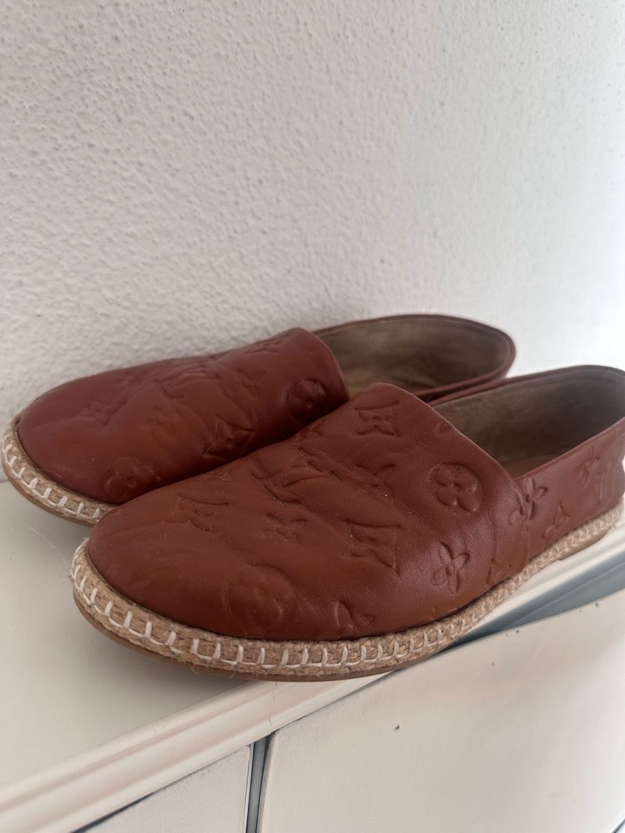 Louis Vuitton Scarpe da uomo: Louis Vuitton slipper schuhe – Usato da Oberglatt ZH venduto da end_9z2w 1