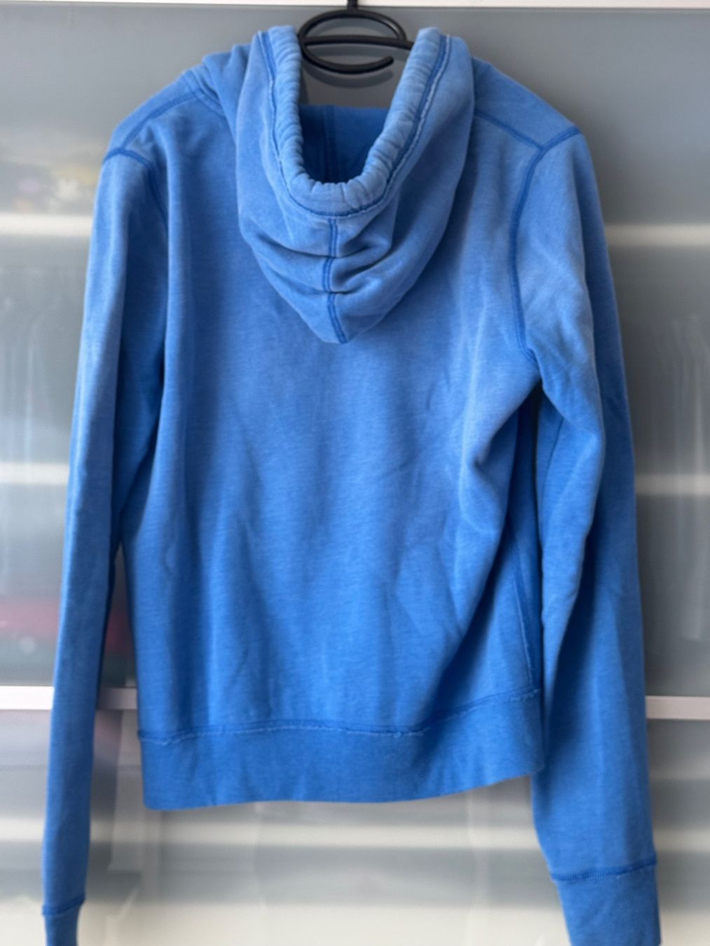 Hollister Maglioni & Felpe: Blaue old school Hollister Jacke – Usato da Uetikon am See venduto da goalgetter02 2