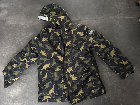 neue Winterjacke Gr. 134/140 NEU