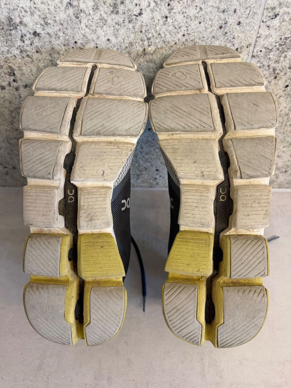 On Scarpe da uomo: On Schuhe Grösse 42 – Usato da Geroldswil venduto da Jeremy11 7