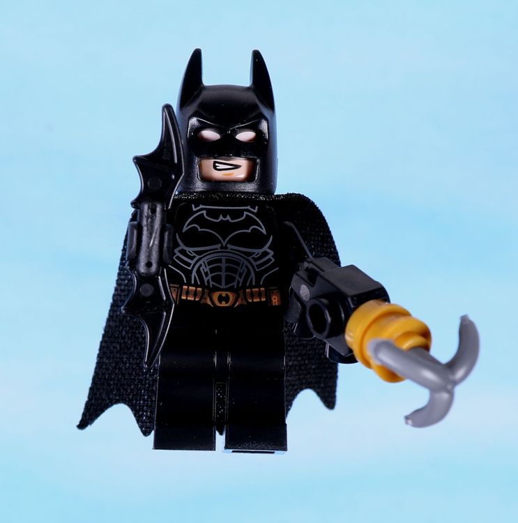 LEGO Batman - Black Suit with Copper Belt, Spongy Cape | Kaufen auf Ricardo