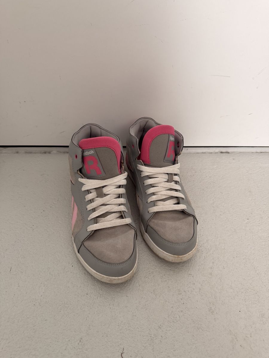 Reebok Scarpe da donna: Coole Reebok Sneaker High, Gr. 38 – Usato da Sempach venduto da ljnaelena