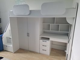 Hochbett mit Schrank, Pult & Treppe mit Schubladen