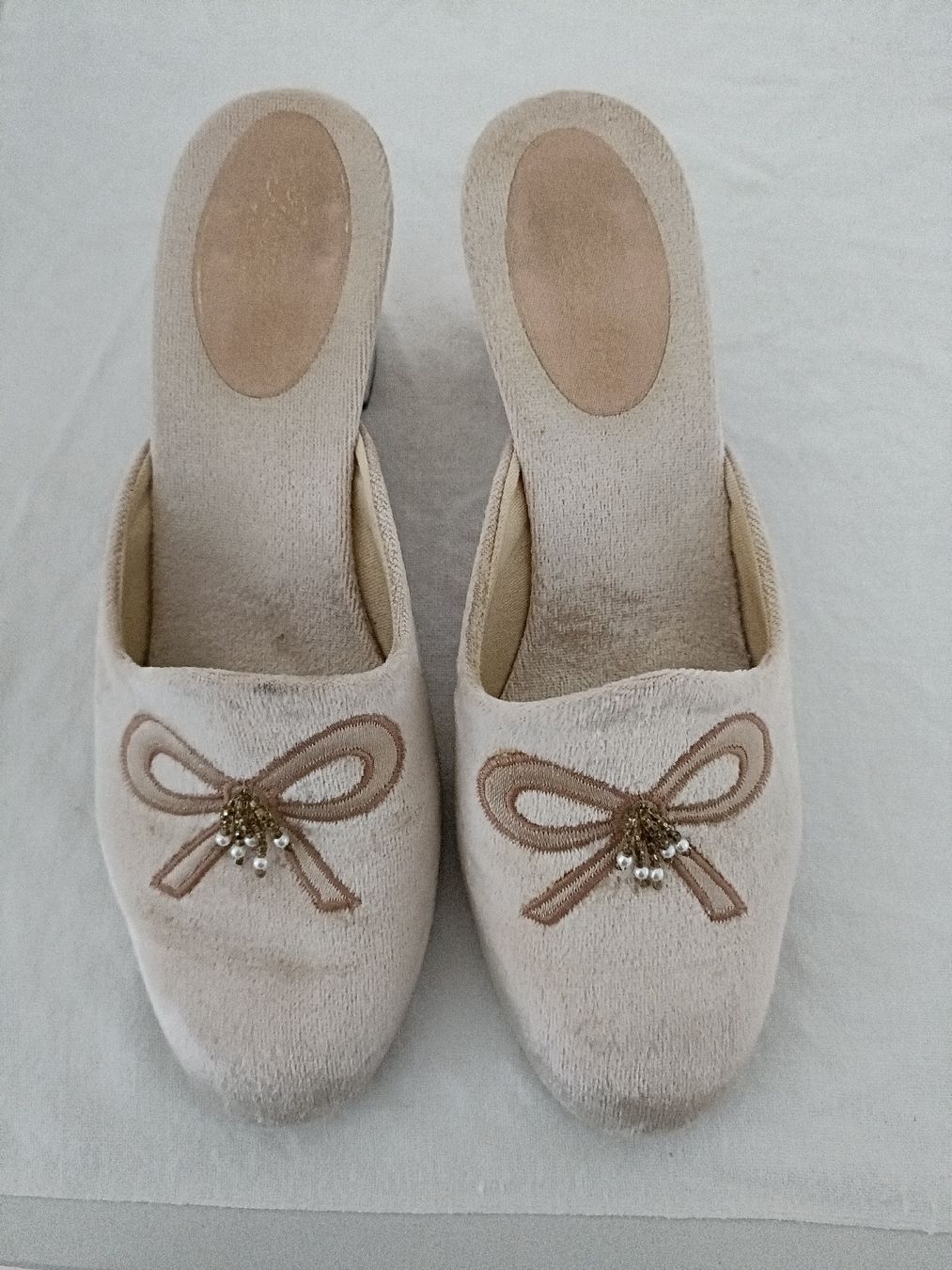 Chaussures femmes: Pantofole rosa eleganti con tacco – Neuf (Voir description) à Camorino par ros_cj5f
