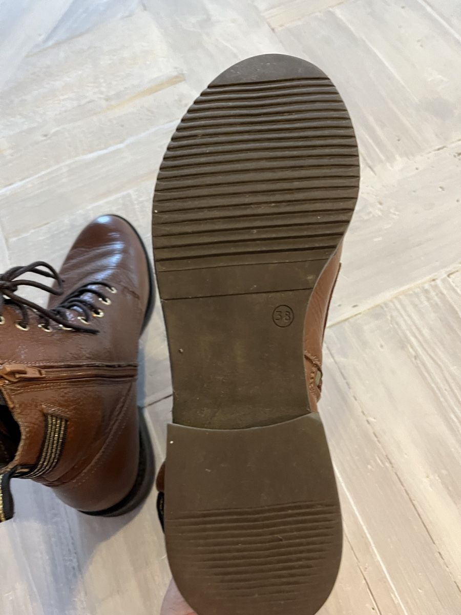 Scarpe da donna: Stiefeletten – Usato da Wermatswil venduto da -secondchance- 3