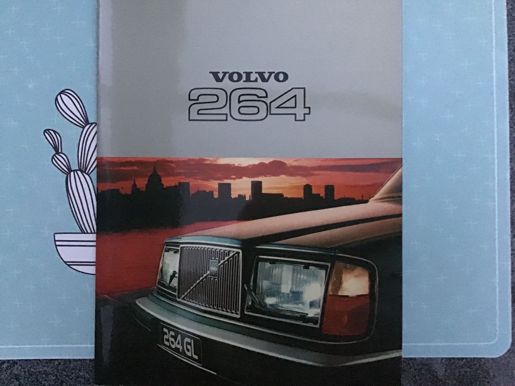 Volvo Documents: Volvo 264 Verkaufsprospekt Febr. 1977 – D'occasion à Scherzingen par Starseller62