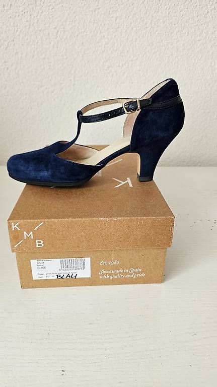 Scarpe da donna: KMP T-Strap Pumps – Usato da Sursee venduto da nei_7klk 3