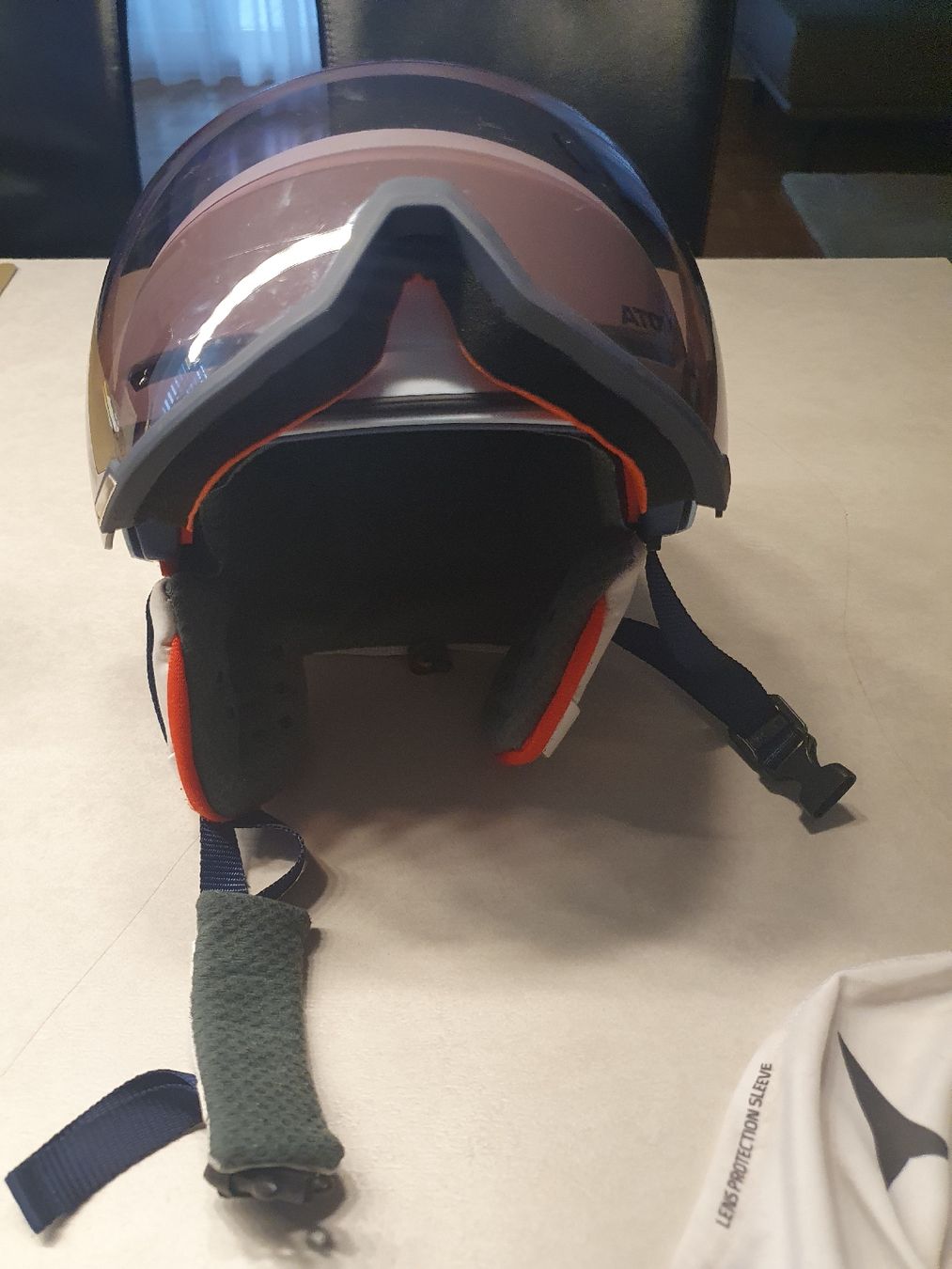 Atomic Caschi: Kinder Skihelm Atomic – Usato da Steinhausen venduto da noemi22 4