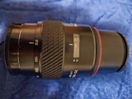 Tokina AF 70 - 210mm