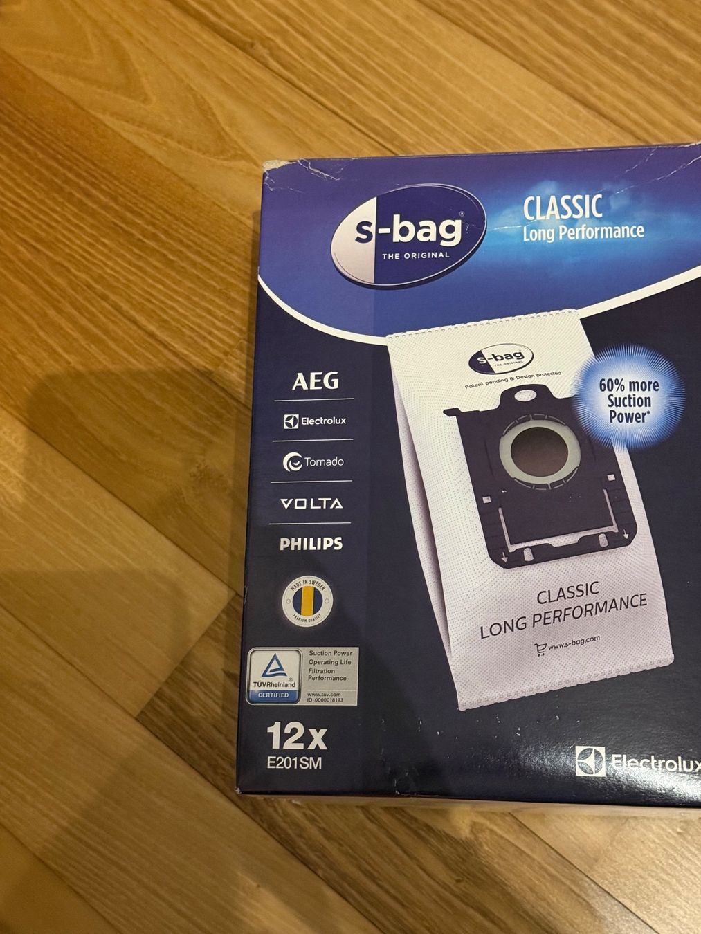Electrolux Aspirapolveri & Accessori: 8x Electrolux s-bag Classic Performance - Staubsaugerbeutel – Usato da Chur venduto da Hermes421 4