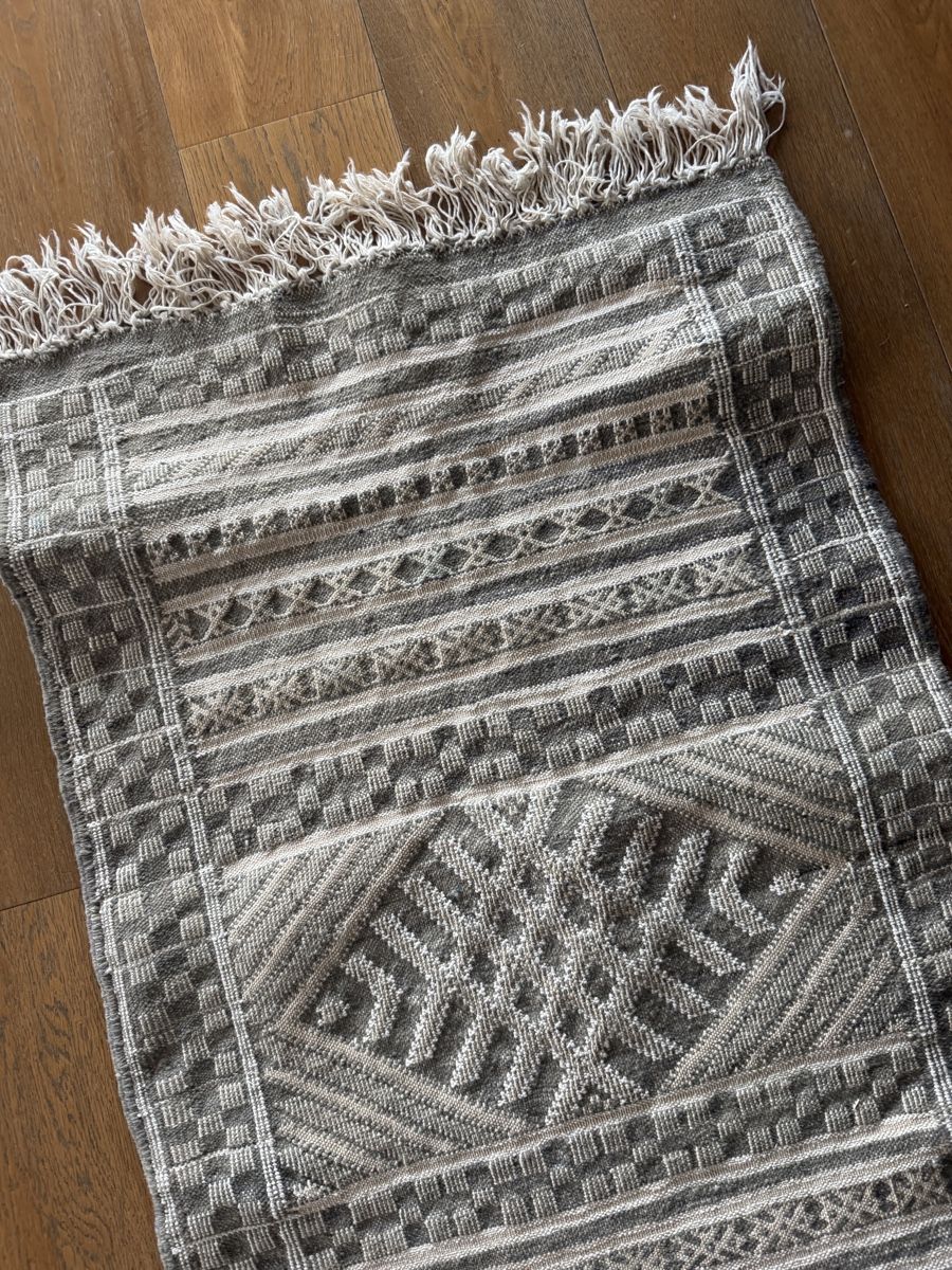 Kilim Tappeti: KILIM Teppich NEU  – Nuovo (secondo la descrizione) da Schindellegi venduto da Poshanna 2