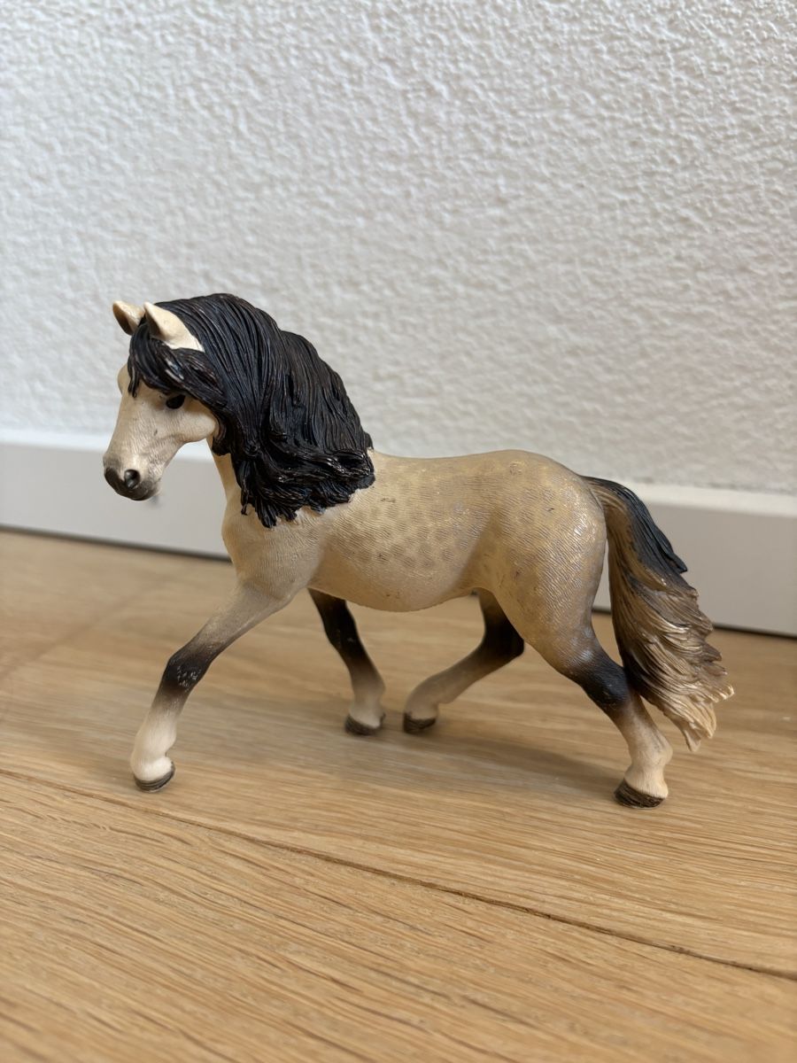 Schleich Jouets: Schleich Pferd – D'occasion à Thun par sop_thg9
