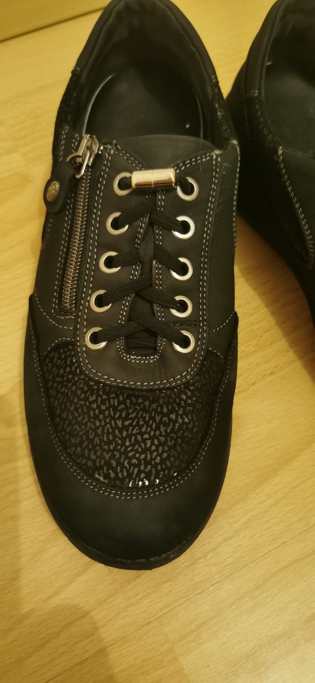 Scarpe da donna: Medicus Schuhe Gr 38.5 – Usato da Winterthur venduto da Katyakaterina 4