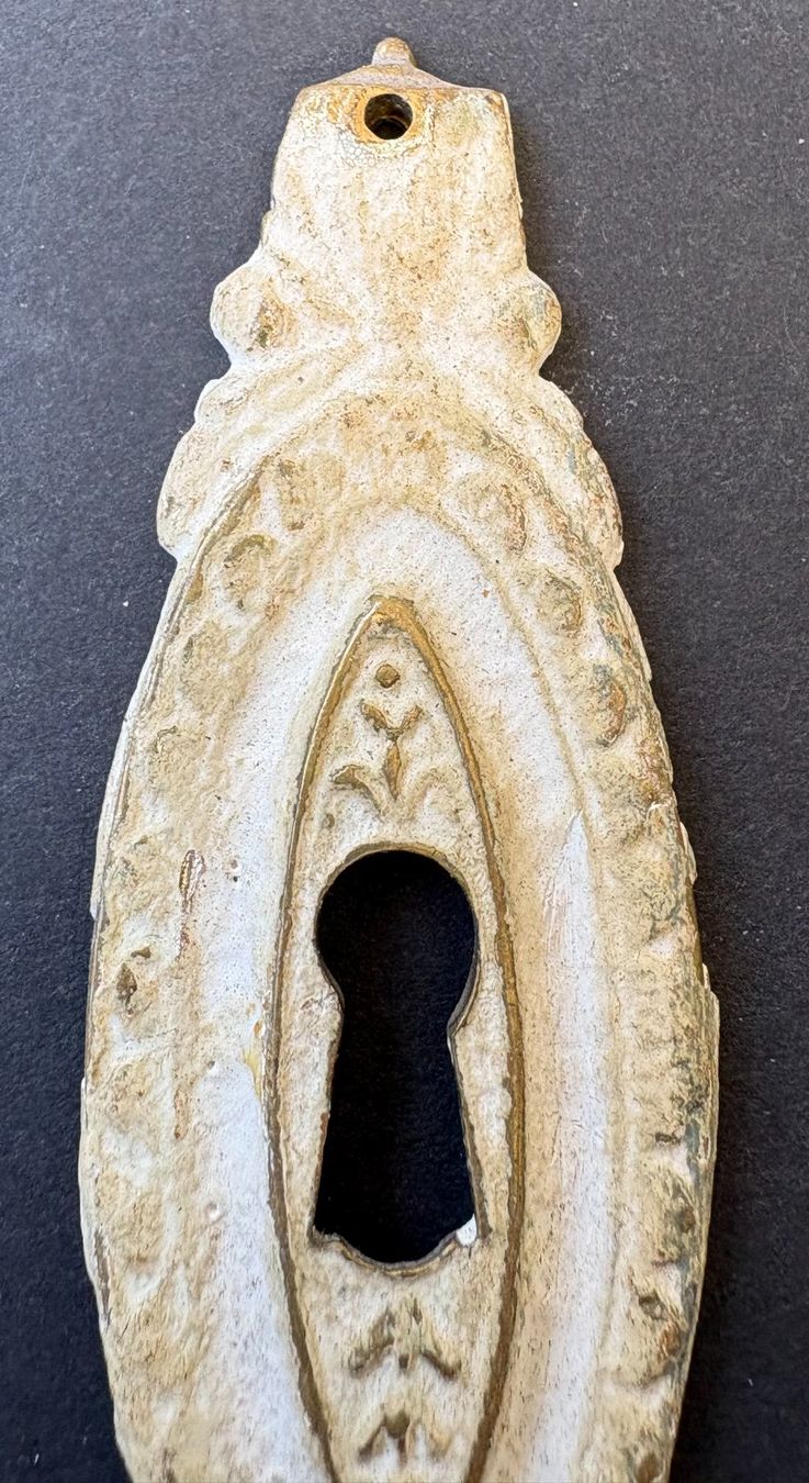 Quincaillerie: ANTIKE SCHLÜSSELROSETTE – D'occasion à Ostermundigen par wini63 3