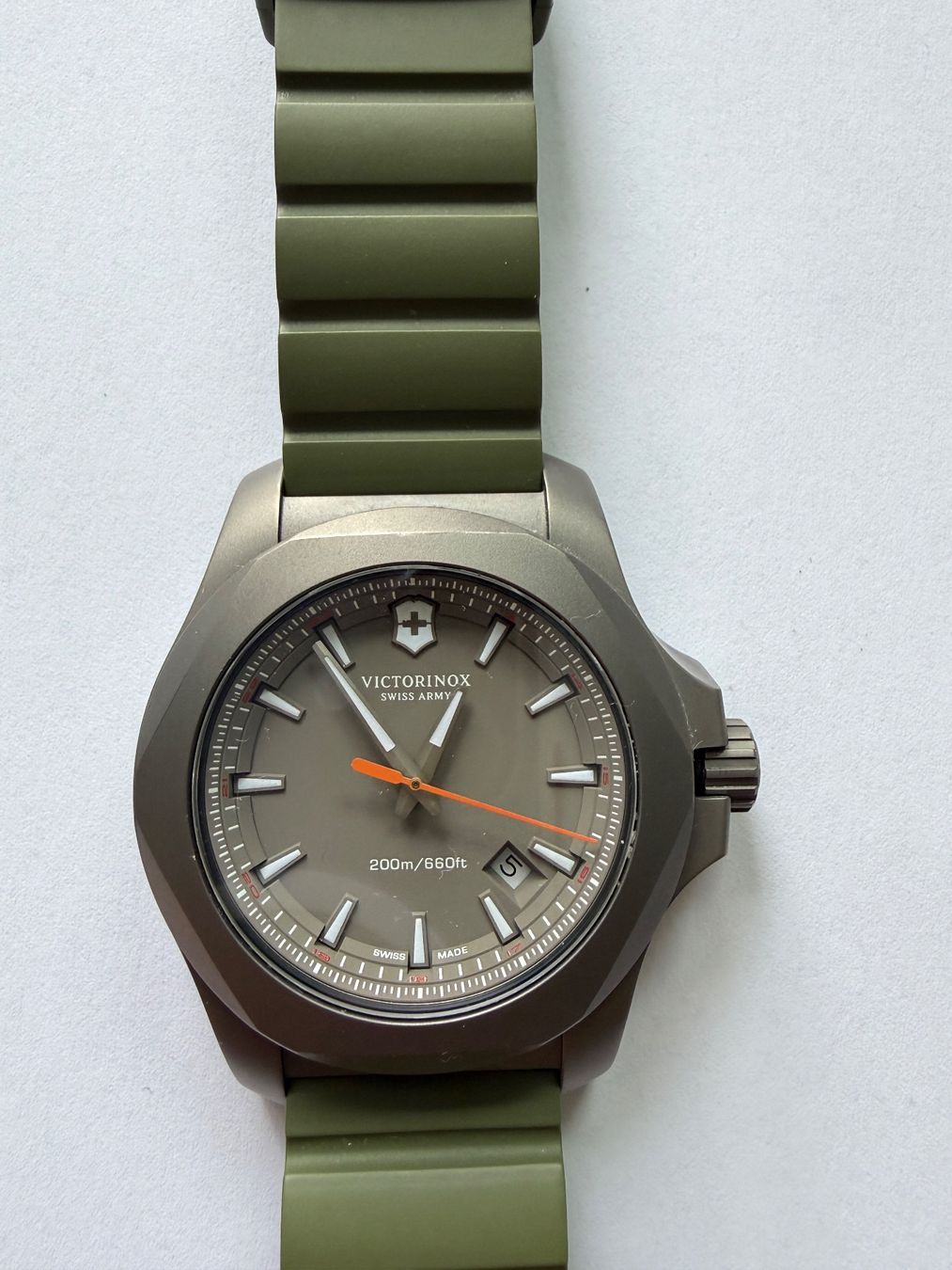 Victorinox Orologi: Victorinox I.N.O.X. Titanium – Nuovo (secondo la descrizione) da Oberweningen venduto da Achille.3