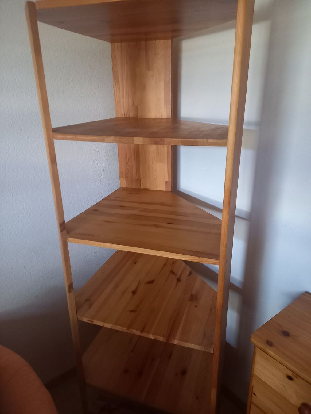 Scaffali: Eckregal – Usato da NIEDERBUCHSITEN venduto da jut_lpv5 1