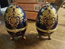 2 Antike Schmuck Eierdose / Osterei, Porzellan, Handarbeit(