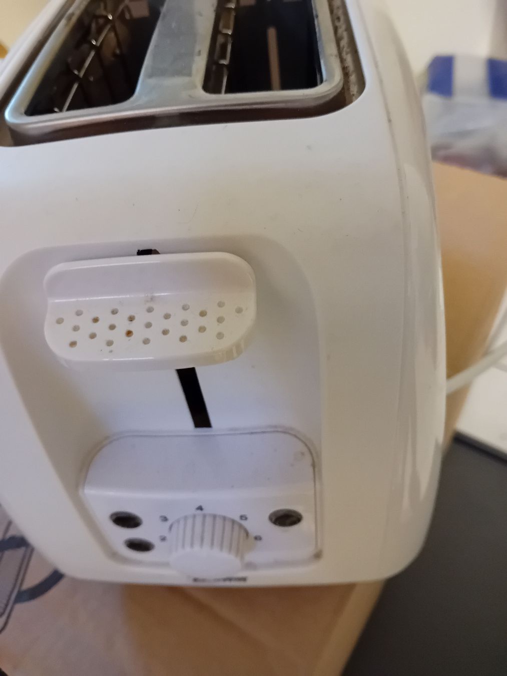 Elettrodomestici da cucina: Trisa Toaster Weiss -  – Usato da Hunzenschwil venduto da Bangeli 1