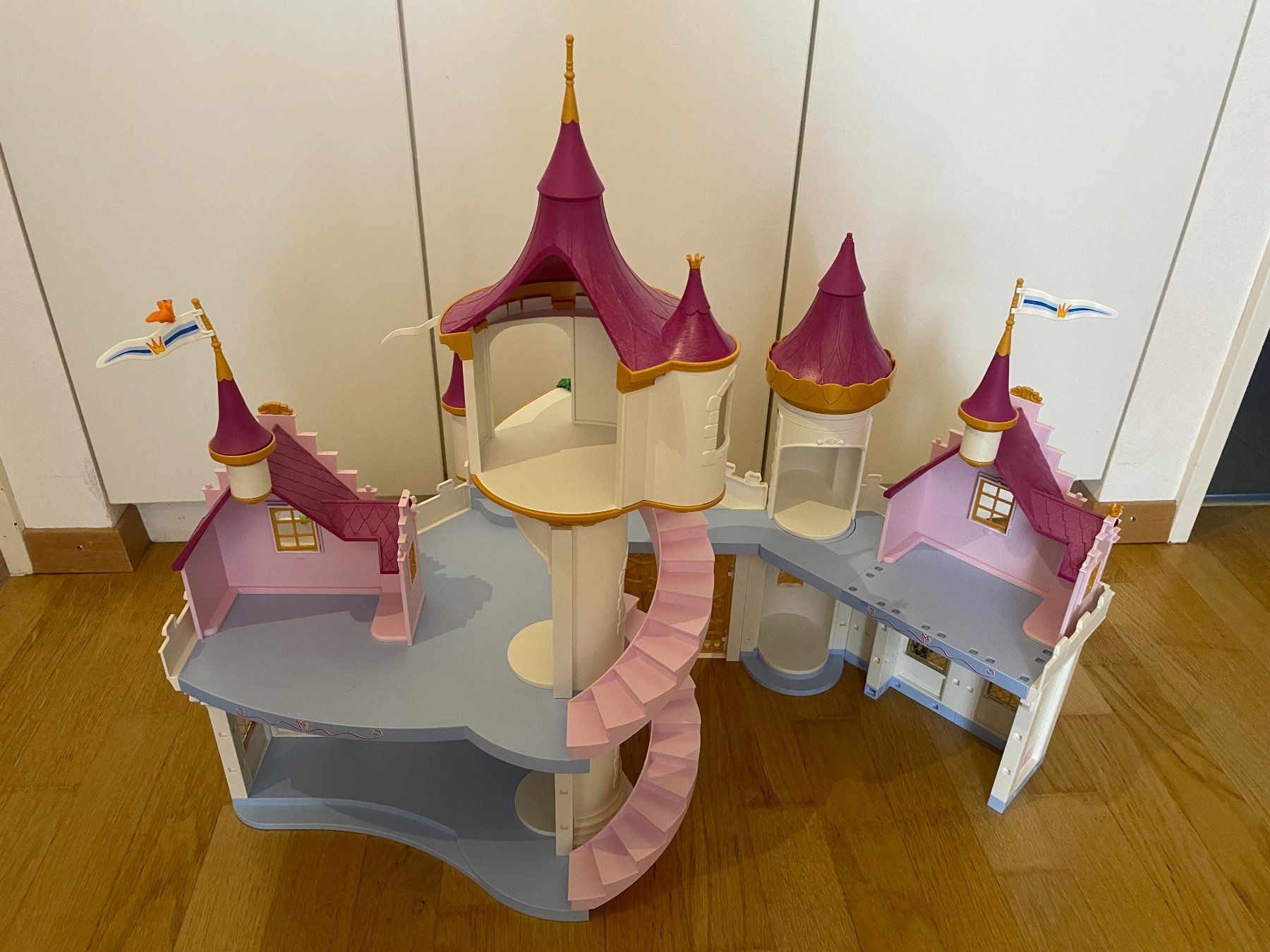 Playmobil Casette per bambini: Playmobil 6848 Grand château de princesse – Usato da Vernier venduto da masterdim 1