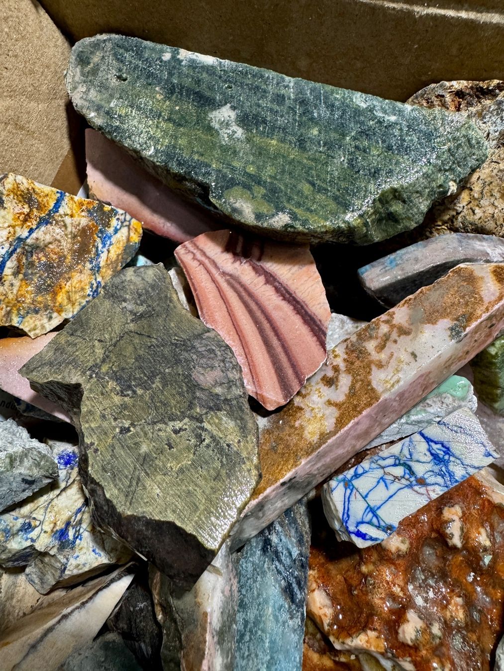 Minerali & Pietre curative: Kiste Mineralien/ Edelsteine gemischt – Usato da Weisslingen venduto da nus_rs52 3