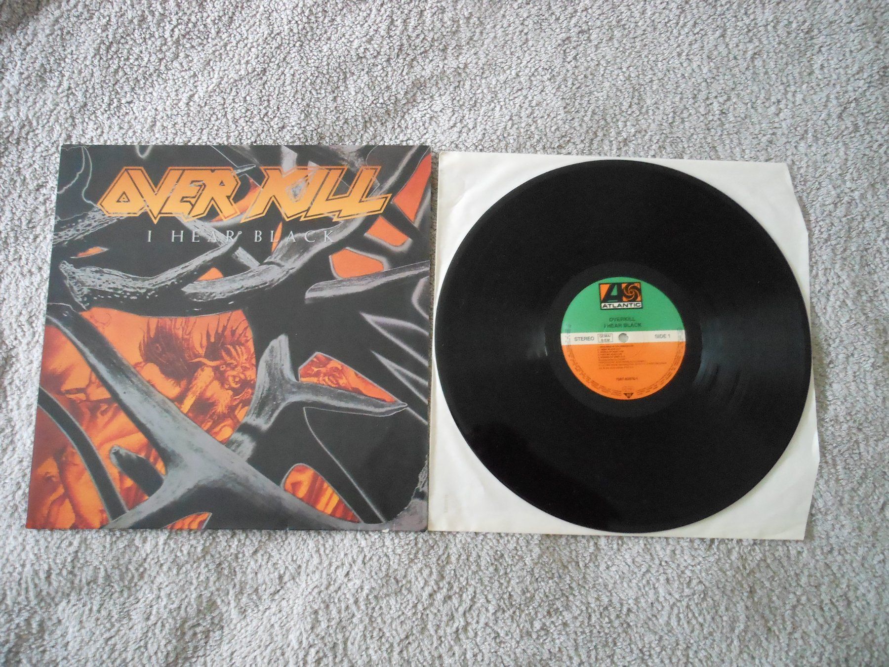 Dischi in vinile: Overkill – I Hear Black – Usato da Liebefeld venduto da type013