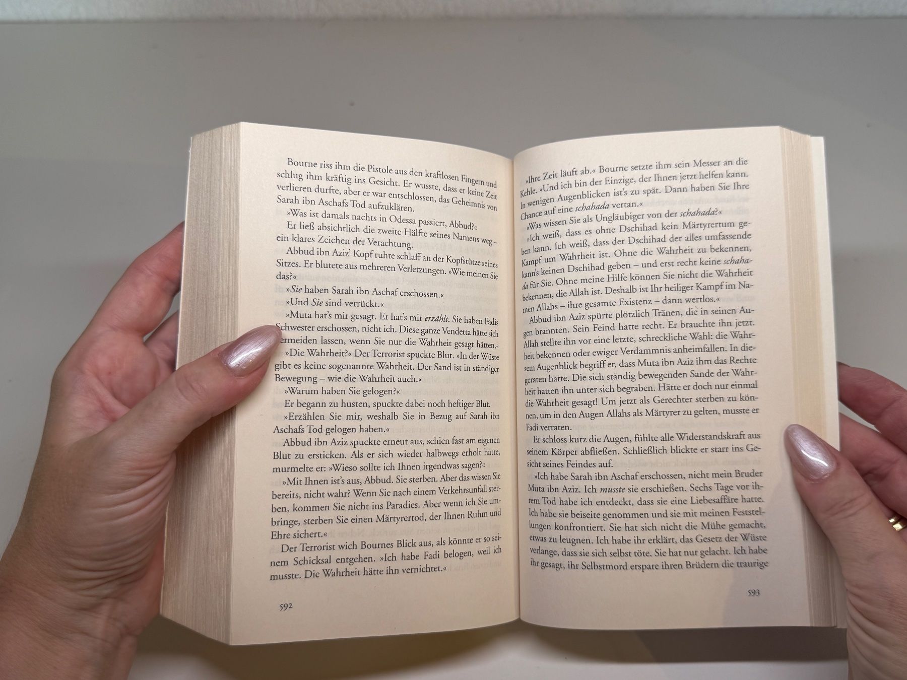 Bücher: ROMAN: Robert Ludlumm, Der Bourne Betrug – Gebraucht aus Grosswangen von Deutsche_Romane 8