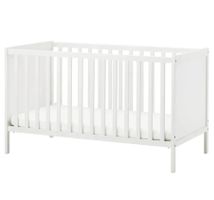 Schönes Kinderbett Sundvik, weiss, mit Matratze,