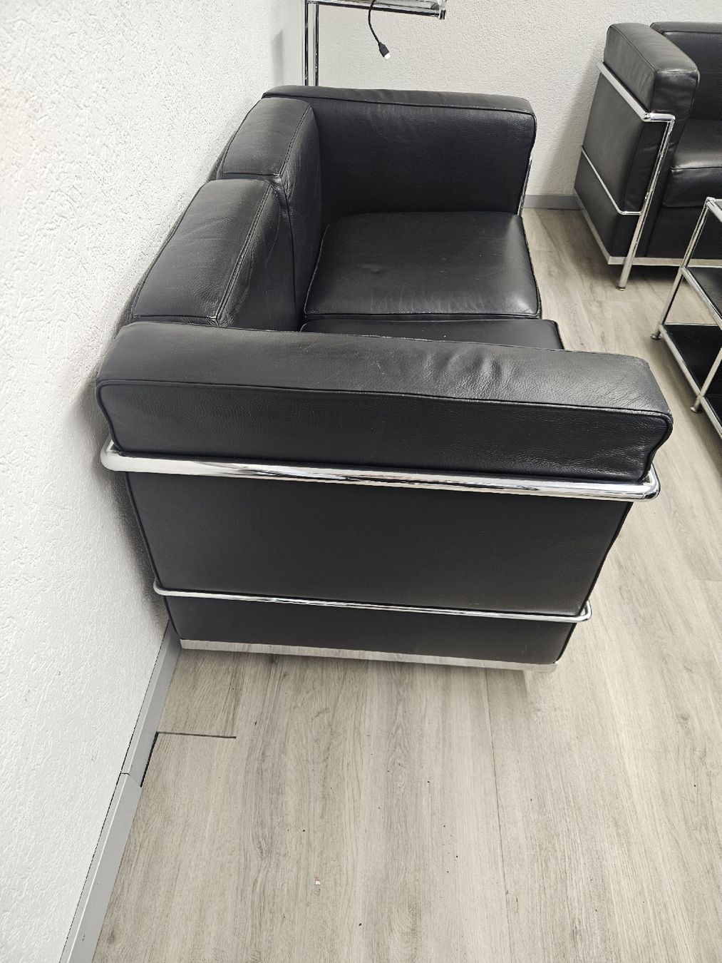 Poltrone: Klassischer Ledersessel Le Corbusier LC-2 Replika – Usato da Zug venduto da kashtos 1