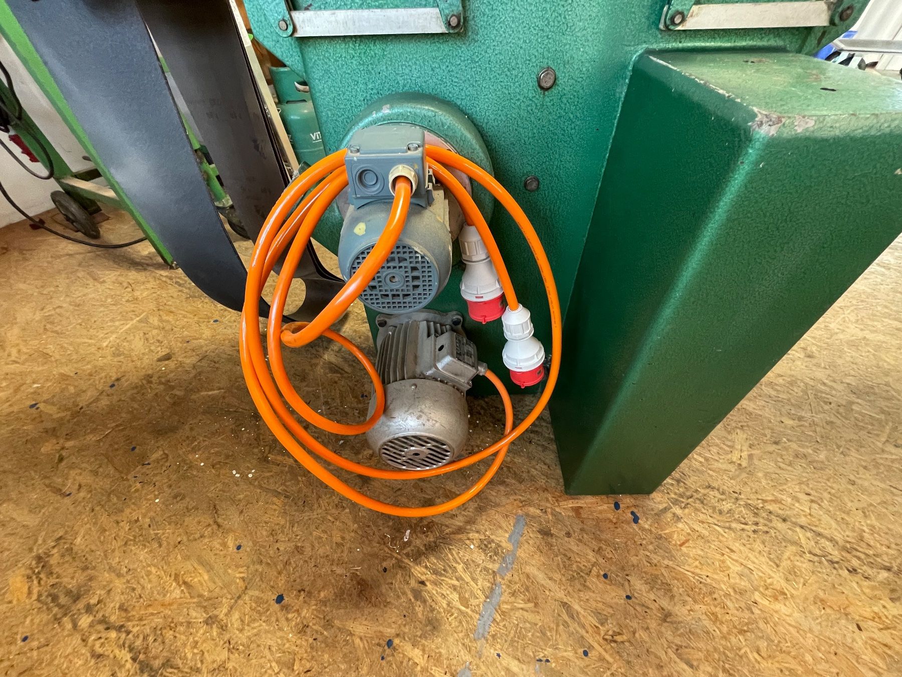 Schleifen & Polieren: Bandschleifmaschine  Olimpia 400 V – Gebraucht aus Luzern von Halminator 5