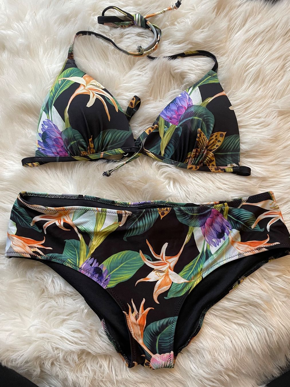 Costumi da bagno & Bikini: Sommerlicher Bikini mit Blumenmuster, Grösse S/M – Nuovo (secondo la descrizione) da Dübendorf venduto da ja-m