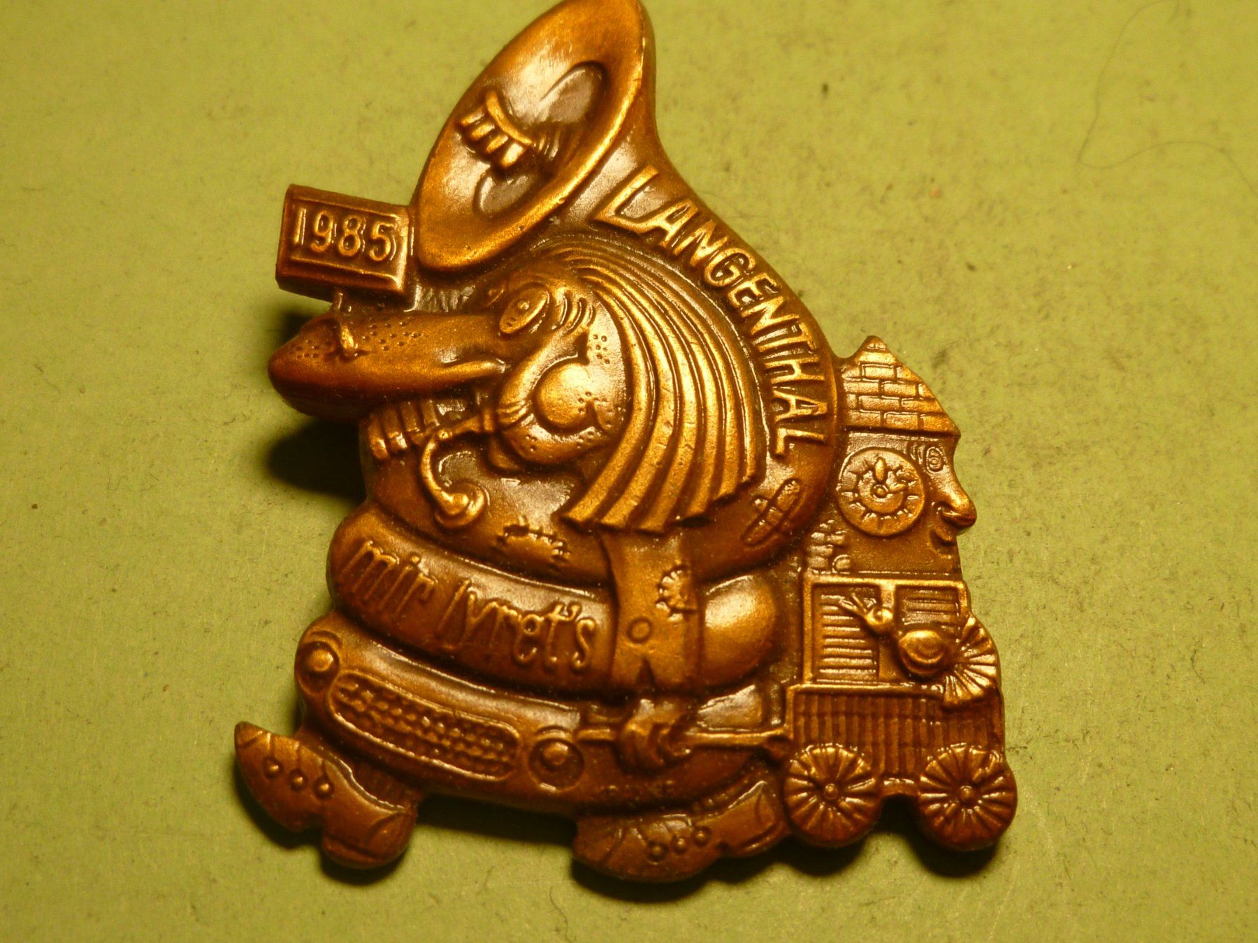 Placchette & Badge: LANGENTHAL 1985 BRONZE – Usato da Ried (Muotathal) venduto da Mandarin02