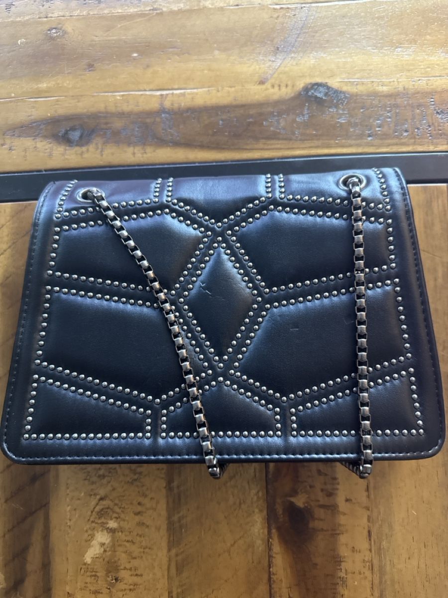 Taschen für Damen: Black Shoulder Bag with Studs, Like New Condition – Gebraucht aus Zürich von ann_h6tp 3