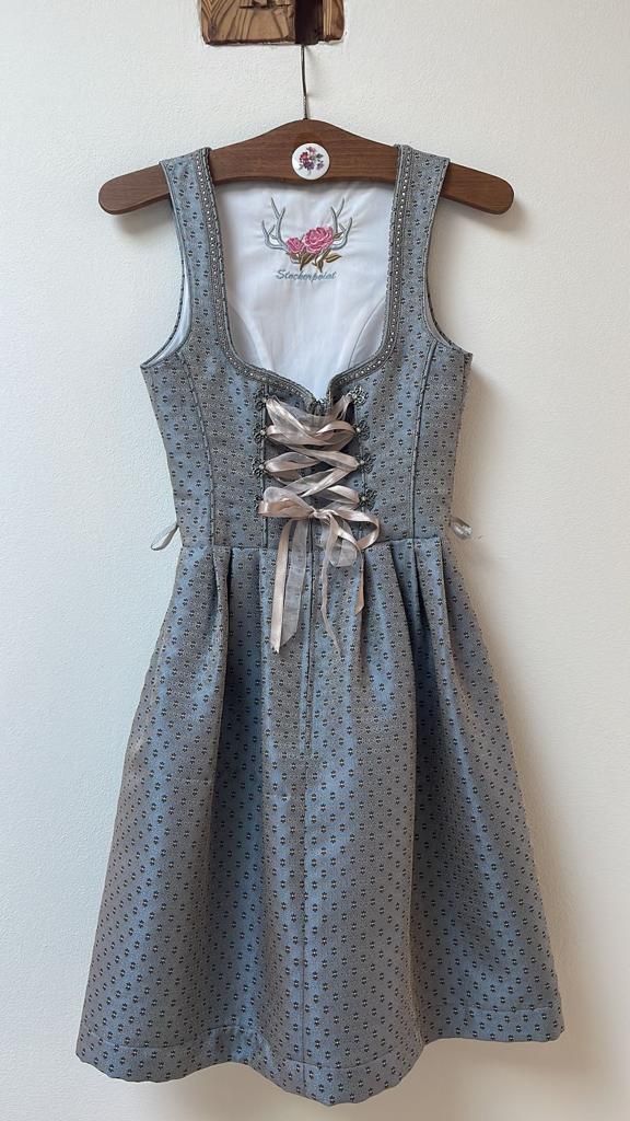 Krüger Vestiti: Original Krüger Dirndl – Usato da Busswil TG venduto da Federbaum456 2