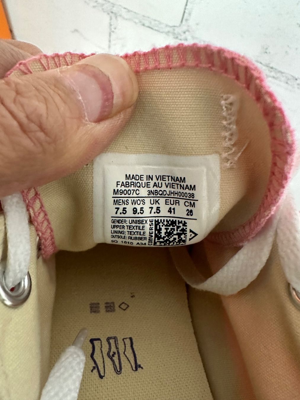 Scarpe da donna: CONVERSE grösse EU 41. UK 7,5 – Usato da Thun venduto da jeff070 4