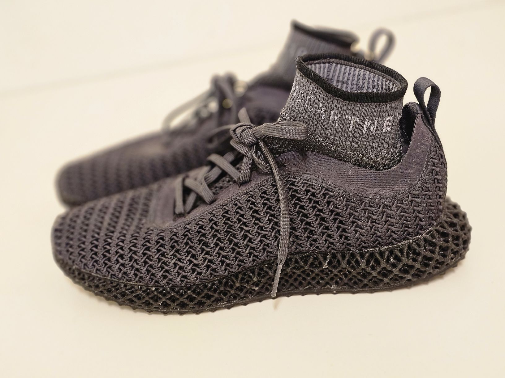 Scarpe da donna: Adidas AlphaEdge 4D stella mccartney – Nuovo (secondo la descrizione) da Niedergösgen venduto da topol14 1