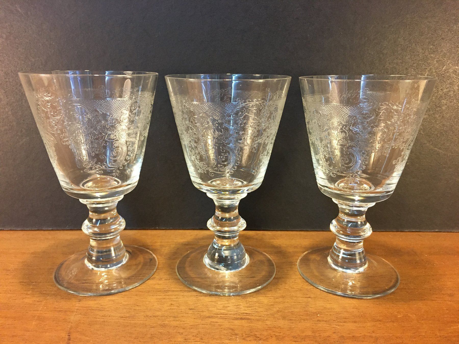Bicchieri: Vintage Wunderschöne 8 Kristallgläser – Usato da Schaffhausen venduto da vintageville 8