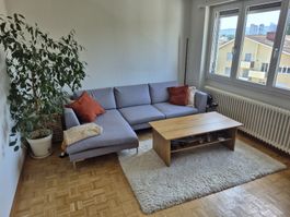 Couchtisch, höhenverstellbar. fast neu