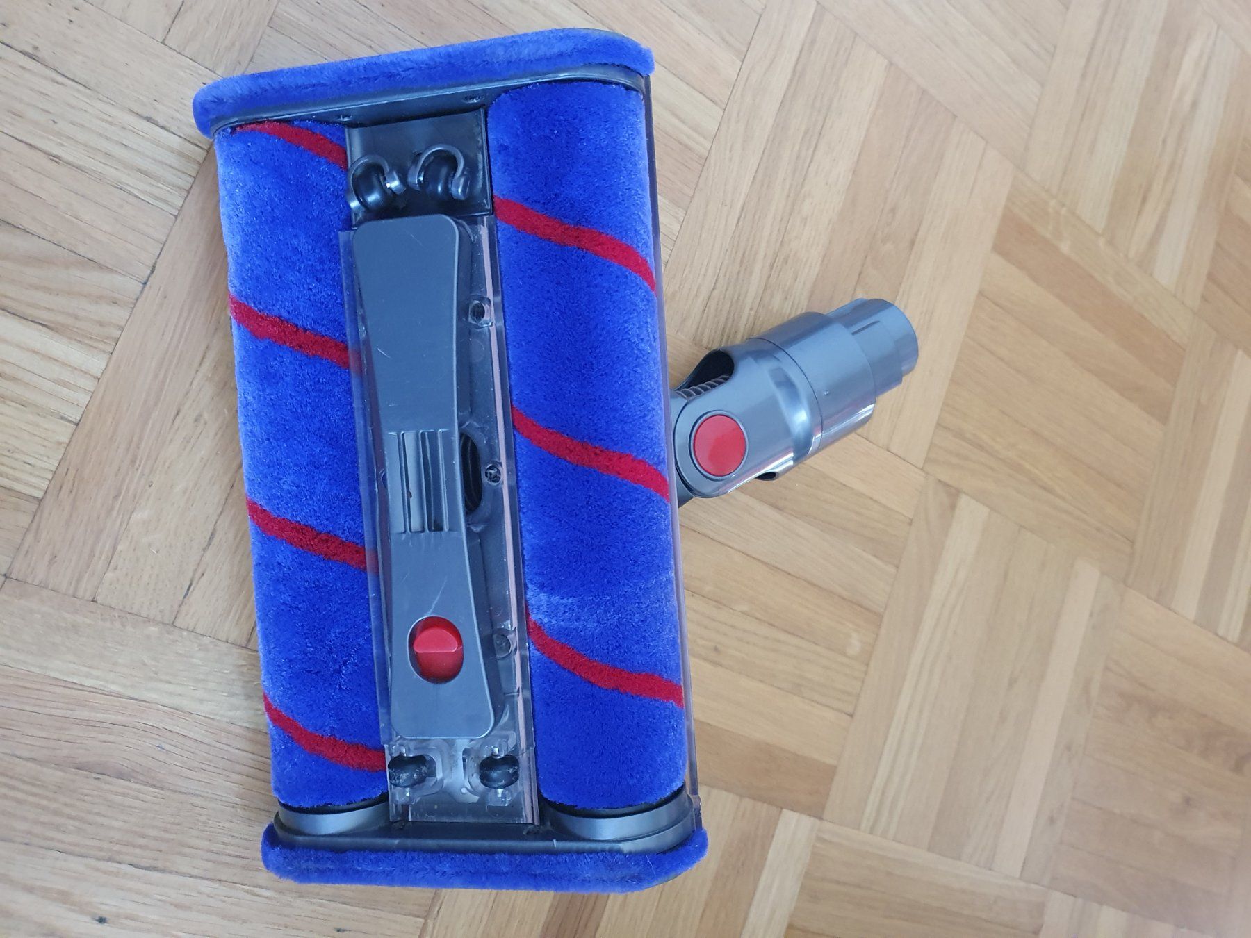 Aspirateurs & Accessoires: Brosse compatible aspirateur Dyson – D'occasion à Prilly par RoDyRe 2