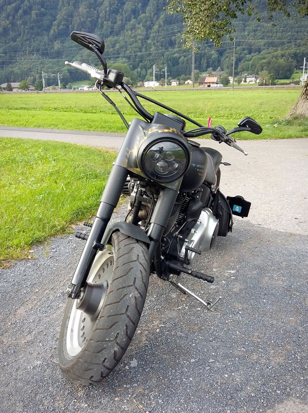 Harley-Davidson Chopper: Custom Harley, Fat Boy Special mit ABS, schwarz matt – Gebraucht aus Reichenburg von Vasquez27 2