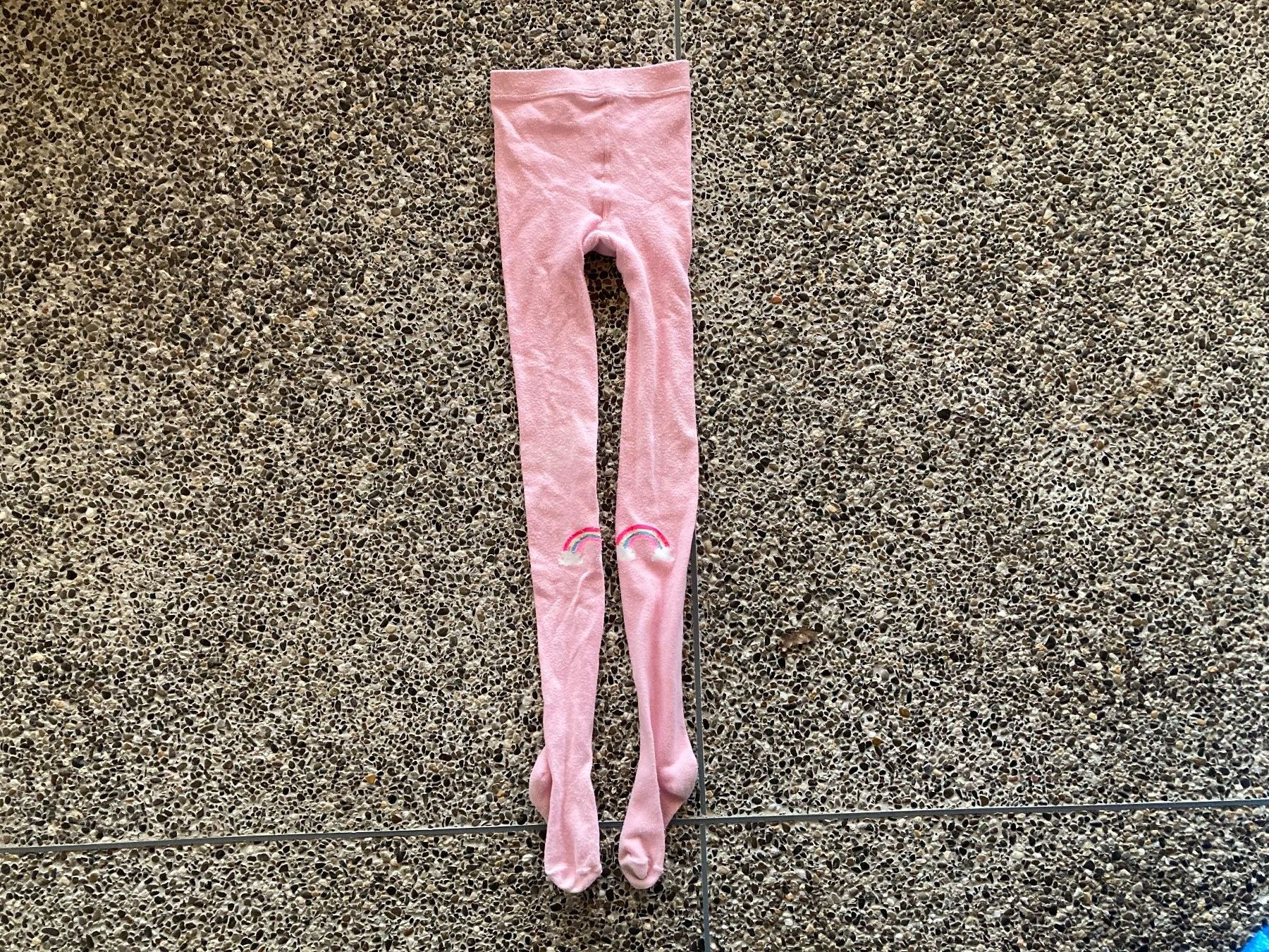 H&M Strumpfhosen & Leggings: Strumpfhose Regenbogen Gr. 134/140 – Gebraucht aus Aetingen von Nadinsky