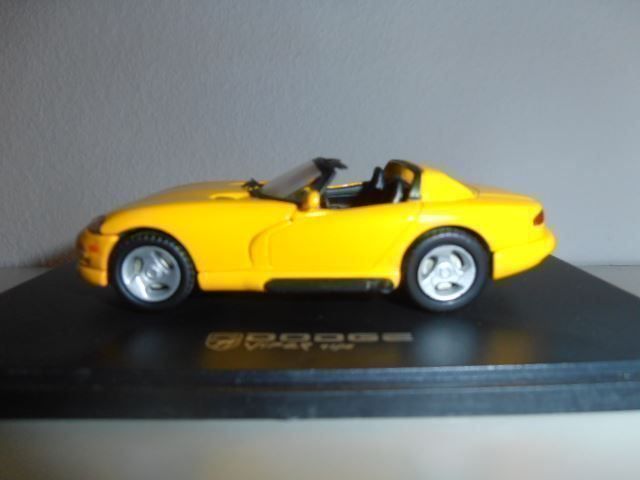 Dodge Modellini d'auto: Dodge Viper RT/10 , 1993 ,1:43 – Nuovo e nell'imballaggio originale da Goldach venduto da Feivel9 3