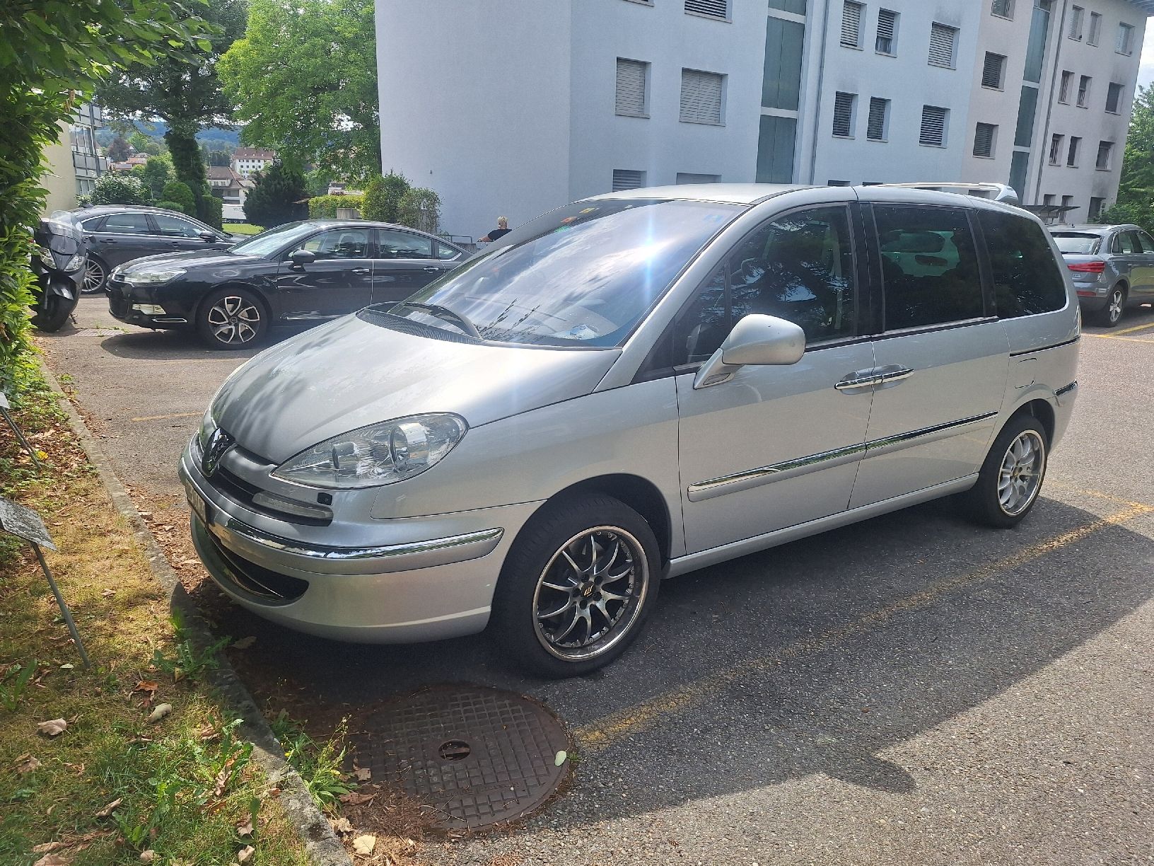 Peugeot Automobili: Peugeot 807 2.0 hdi – Usato da Muri AG venduto da Misini1973