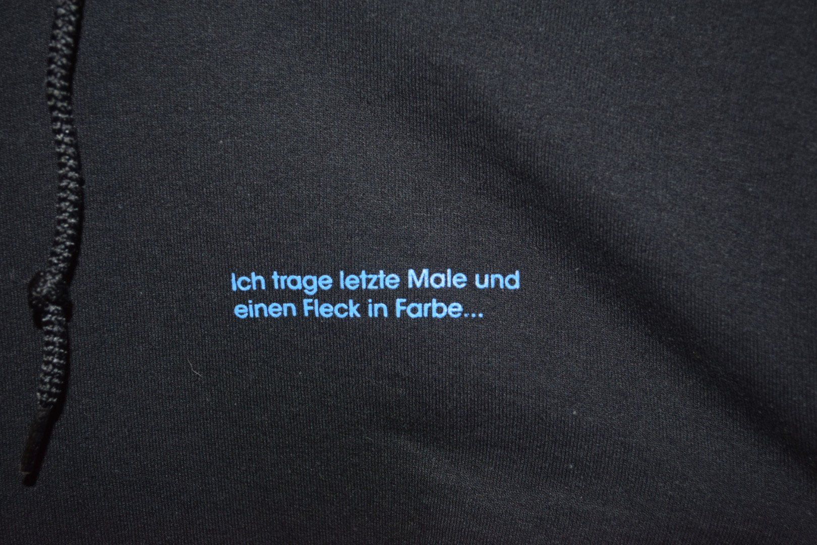 Maglioni & Felpe: Berq Hoodie schwarz Grösse S – Usato da St. Gallen venduto da Lena_T 2