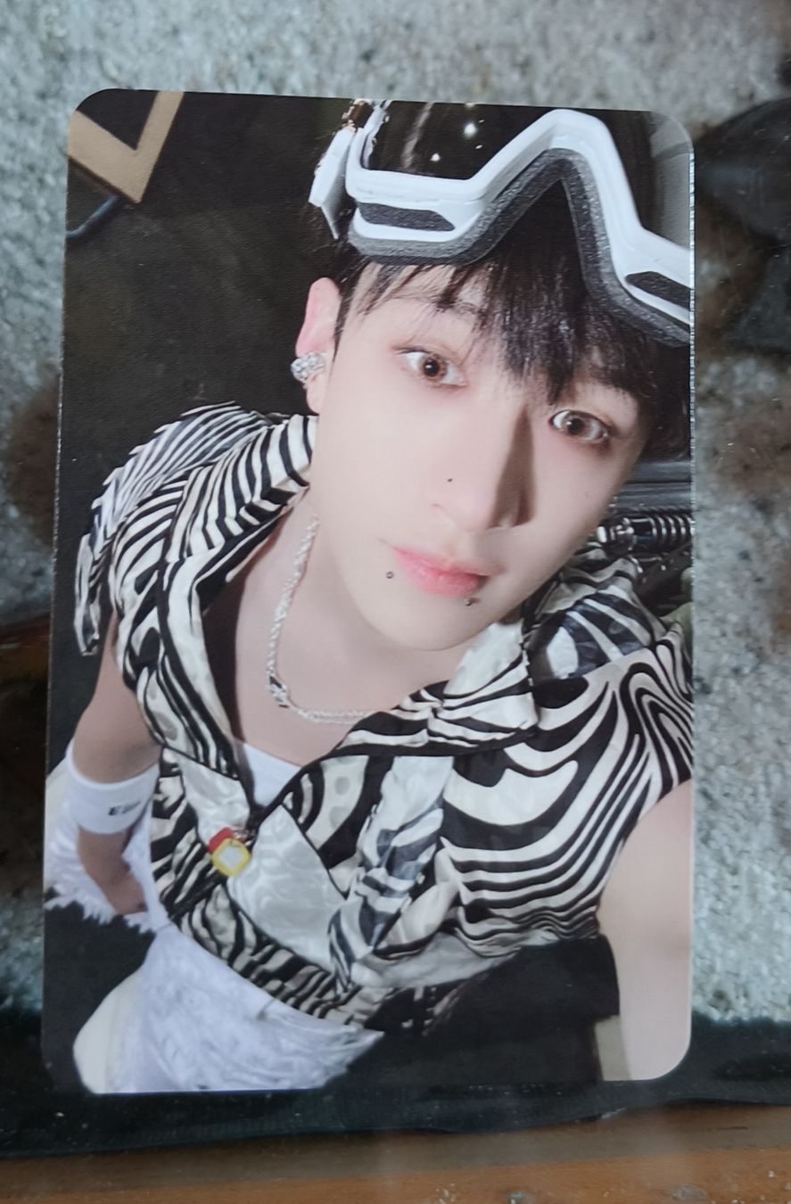 Carte collezionabili: straykids Bangchan – Nuovo (secondo la descrizione) da Arzier-Le Muids venduto da Wondertomate