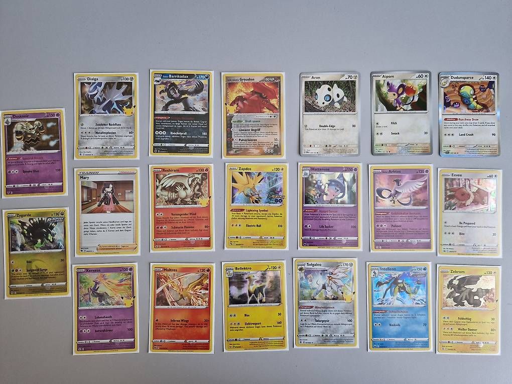 Pokémon Carte collezionabili: Grosse Pokémon-Kartensammlung - 189 diverse Karten – Usato da Dübendorf venduto da MiniH